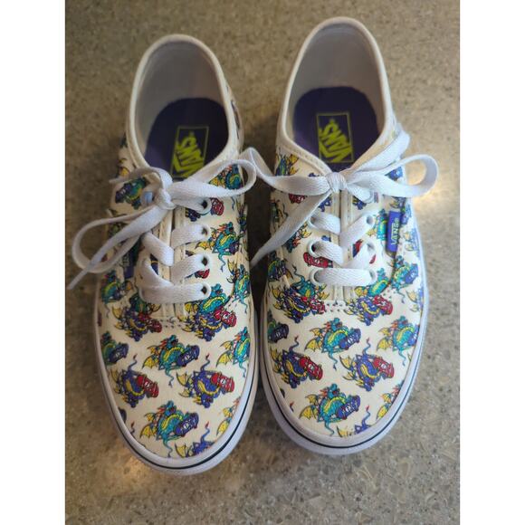 VANS OFF THE WALL Dragon on Pirate Skateboard Youth Boy or Girl Sneakers Size 3 - Picture 5 of 8